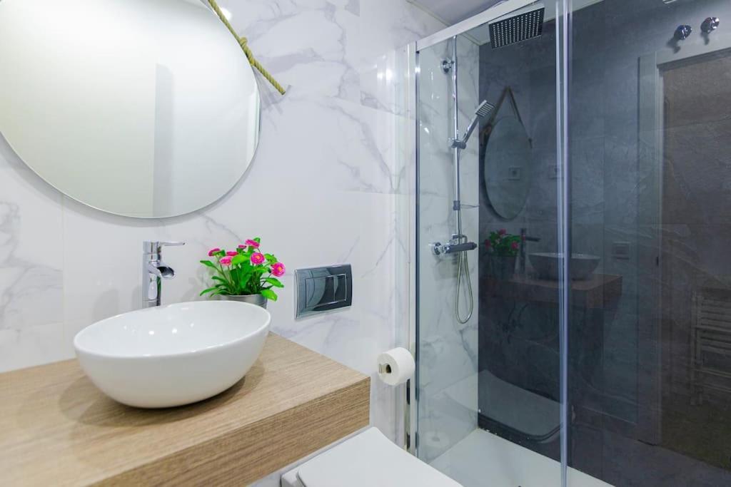Cerca De Plaza Tirso De Molina Appartement